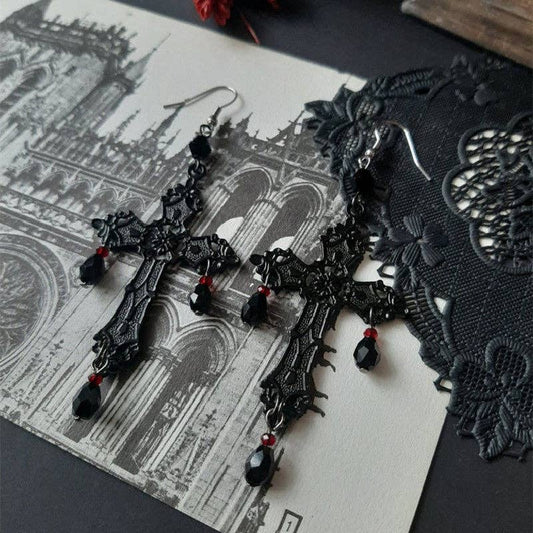 Boucles d'oreilles pendantes en forme de croix noire gothique