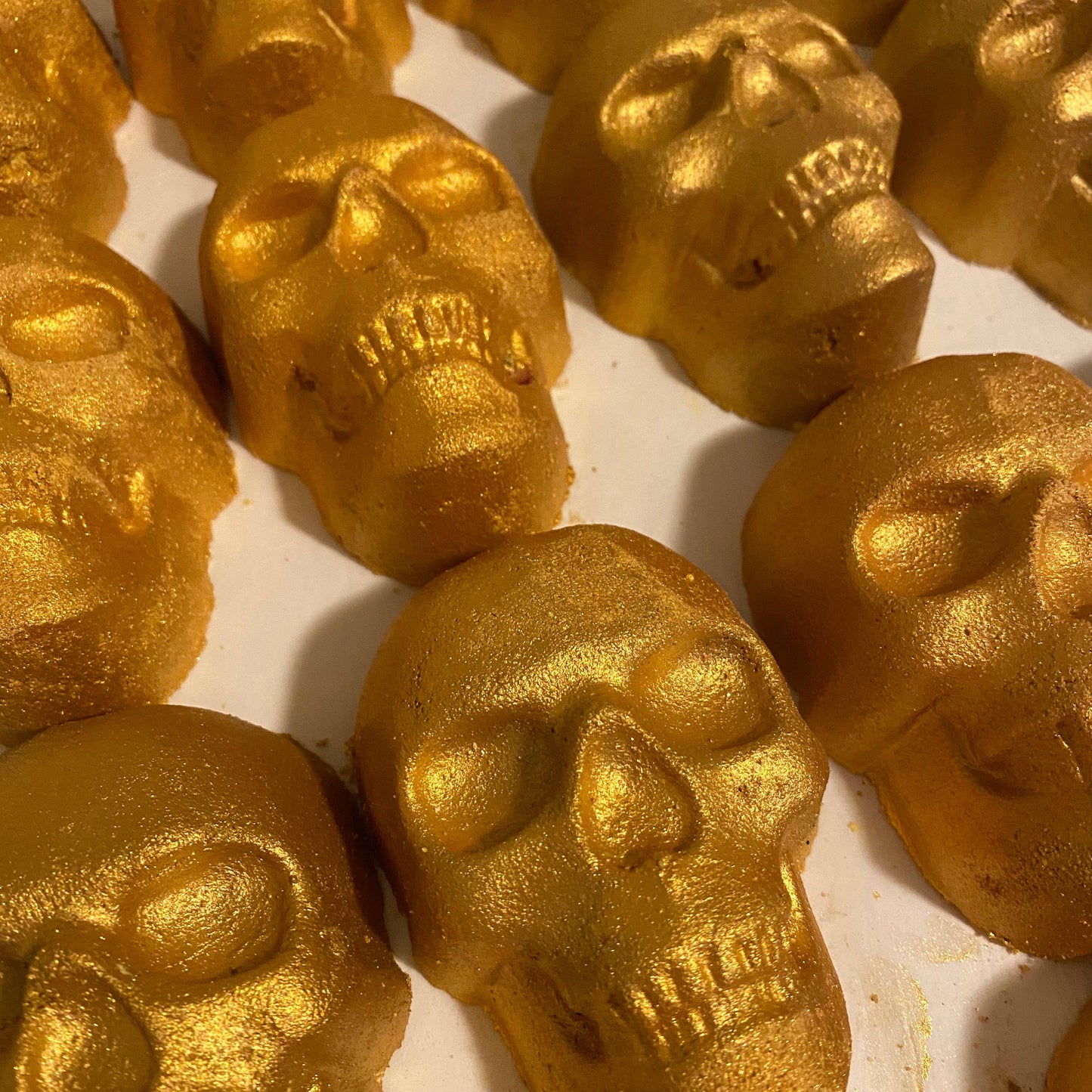 Bombe de bain Crâne d'or