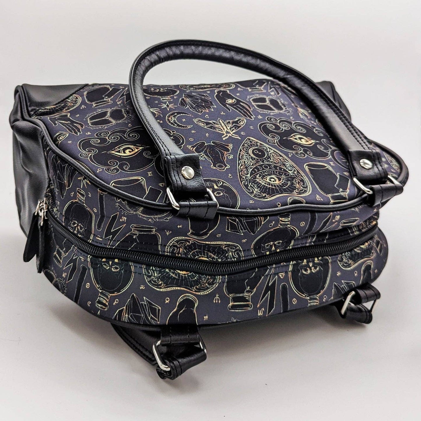 Sac à main d'ésotérisme maçonnique