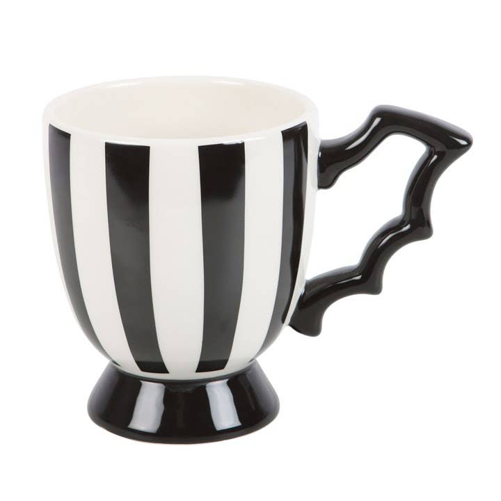 Tasse de thé d'Halloween à ailes de chauve-souris rayées gothiques