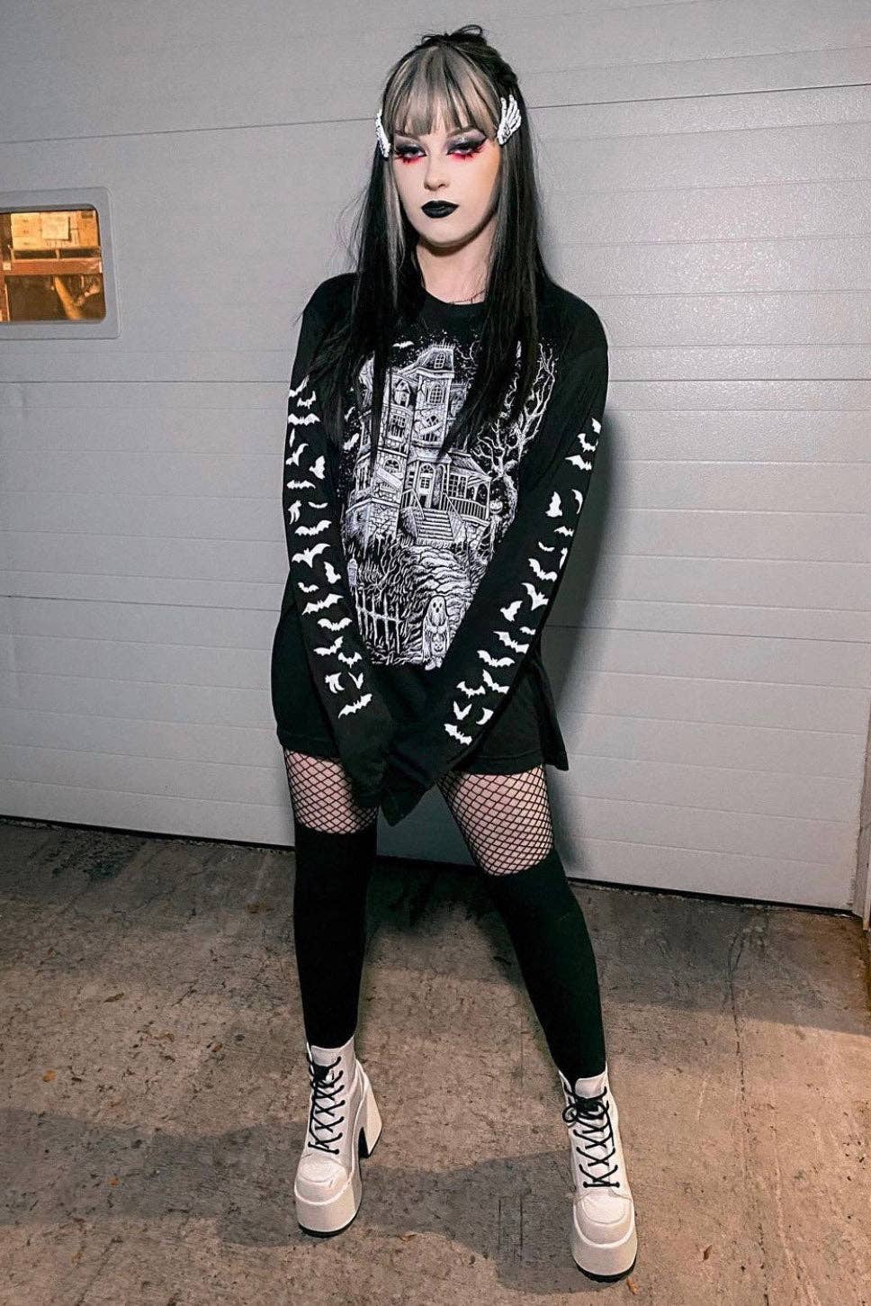 Chandail Haunted Mansion