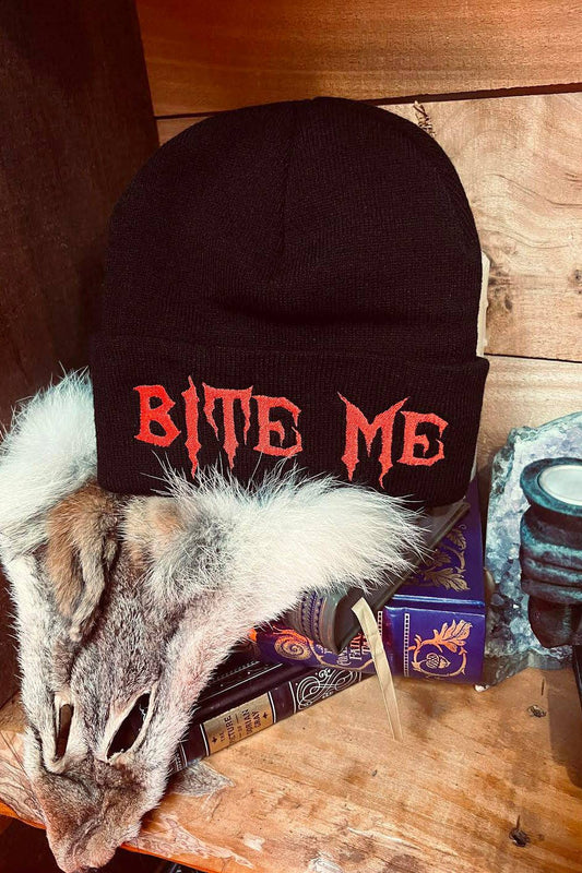 Bonnet Bite Me