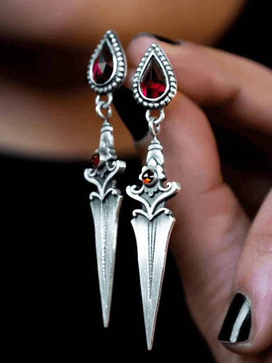 Boucles d'oreilles personnalisées avec pompon en forme de poignard