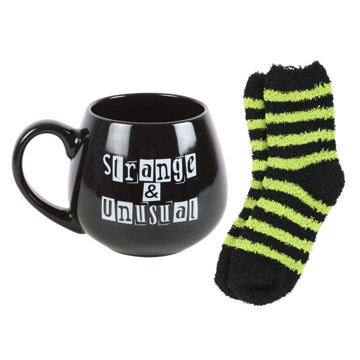 Ensemble de mugs et chaussettes gothiques étranges et insolites