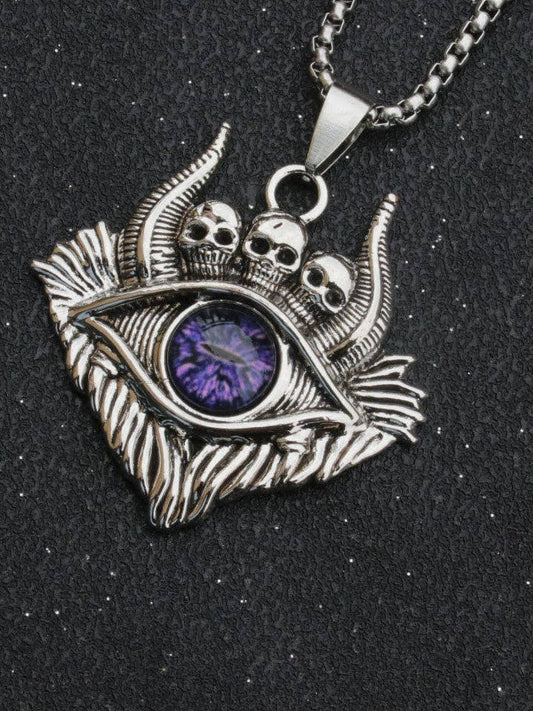 Collier avec pendentif en forme de corne