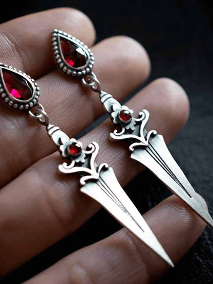 Boucles d'oreilles personnalisées avec pompon en forme de poignard